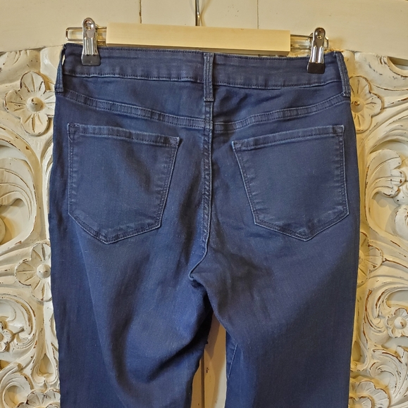 Dark wash stretchy skinny jeans - Picture 5 of 13